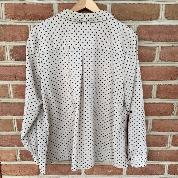 Long sleeve blouse with black polkadots   size XL - Picture 2 of 6